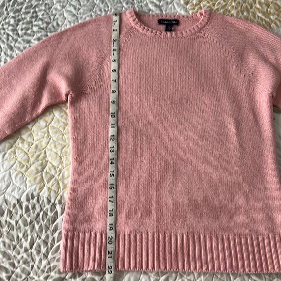 🎀Lands’ End Classic Crewneck Sweater 6-8 - Picture 4 of 12